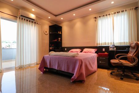 Casa para alugar com 586m², 4 quartos e 10 vagasSuíte 2
