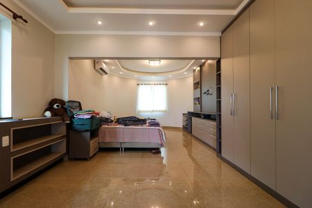Casa para alugar com 586m², 4 quartos e 10 vagasSuíte 3