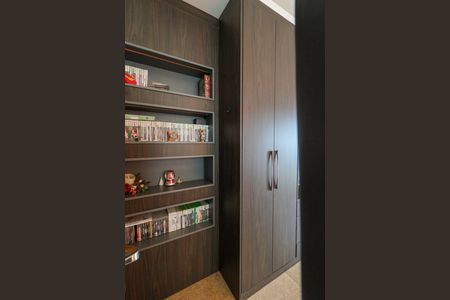 Casa para alugar com 586m², 4 quartos e 10 vagasSuíte 2