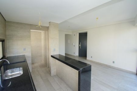 Apartamento à venda com 61m², 2 quartos e 2 vagasCozinha