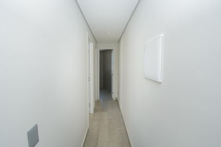 Apartamento à venda com 61m², 2 quartos e 2 vagasCorredor