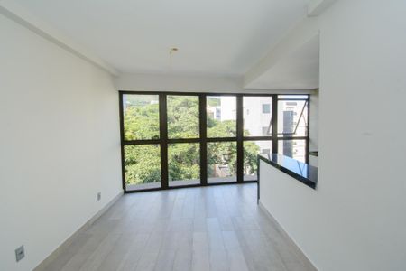 Apartamento à venda com 61m², 2 quartos e 2 vagasSala