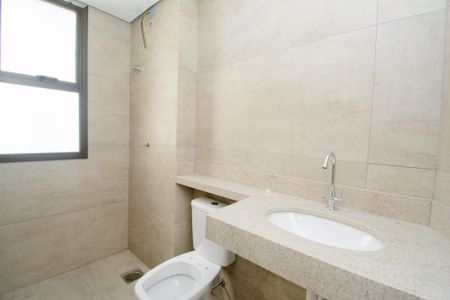 Apartamento à venda com 61m², 2 quartos e 2 vagasBanheiro da Suíte