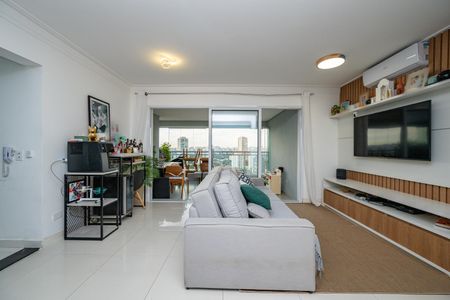 Apartamento para alugar com 110m², 3 quartos e 3 vagasSala
