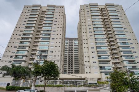 Apartamento para alugar com 110m², 3 quartos e 3 vagasFachada
