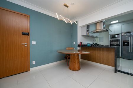 Apartamento para alugar com 110m², 3 quartos e 3 vagasSala