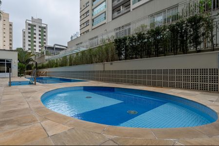 Apartamento para alugar com 110m², 3 quartos e 3 vagasÁrea comum - Piscina descoberta