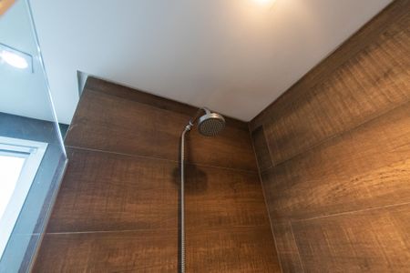 Apartamento à venda com 87m², 3 quartos e 2 vagasBanheiro da suíte