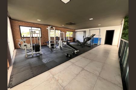 Casa à venda com 1200m², 4 quartos e 8 vagasÁrea comum - Academia