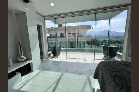 Casa à venda com 1200m², 4 quartos e 8 vagasvaranda da suíte 3