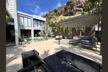 Casa à venda com 1200m², 4 quartos e 8 vagasÁrea comum