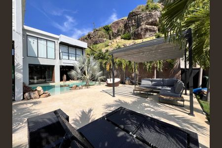 Casa à venda com 1200m², 4 quartos e 8 vagasÁrea comum