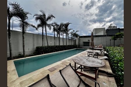 Apartamento para alugar com 34m², 2 quartos e sem vaga Apartamento para alugar com 34m², 2 quartos e sem vagaPiscina