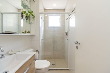 Apartamento à venda com 82m², 3 quartos e 1 vaga Apartamento à venda com 82m², 3 quartos e 1 vagaBanheiro da Suíte