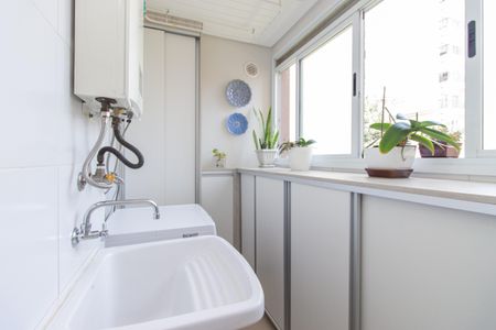 Apartamento à venda com 82m², 3 quartos e 1 vaga Apartamento à venda com 82m², 3 quartos e 1 vagaÁrea de Serviço