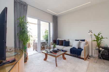 Apartamento à venda com 82m², 3 quartos e 1 vaga Apartamento à venda com 82m², 3 quartos e 1 vagaSala