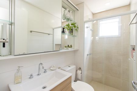 Apartamento à venda com 82m², 3 quartos e 1 vaga Apartamento à venda com 82m², 3 quartos e 1 vagaBanheiro da Suíte