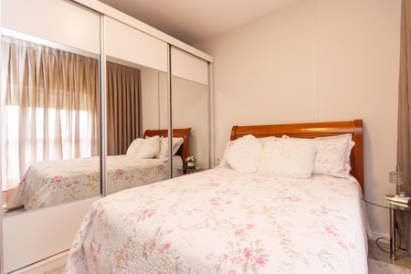 Apartamento à venda com 82m², 3 quartos e 1 vaga Apartamento à venda com 82m², 3 quartos e 1 vagaSuíte