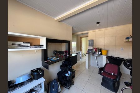 Casa à venda com 28m², 1 quarto e sem vagaSala e Cozinha