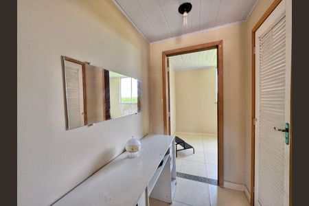 Casa à venda com 28m², 1 quarto e sem vagaSala e Cozinha
