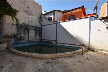 Casa para alugar com 200m², 3 quartos e 3 vagasPiscina com Churrasqueira