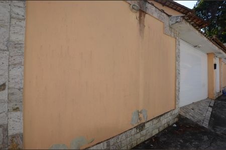 Casa para alugar com 200m², 3 quartos e 3 vagasFachada