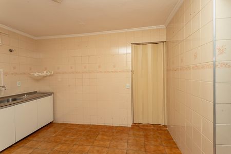 Apartamento para alugar com 56m², 2 quartos e sem vaga Apartamento para alugar com 56m², 2 quartos e sem vagaCozinha