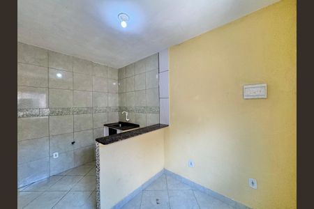 Casa para alugar com 28m², 1 quarto e sem vagaSala e Cozinha