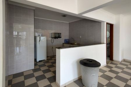 Apartamento para alugar com 71m², 2 quartos e 1 vagaÁrea comum - Salão de festas