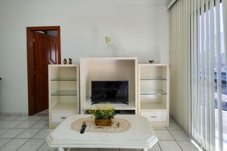 Apartamento para alugar com 71m², 2 quartos e 1 vagaSala