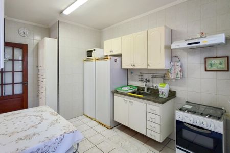 Apartamento para alugar com 71m², 2 quartos e 1 vagaCozinha
