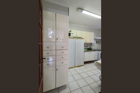 Apartamento para alugar com 71m², 2 quartos e 1 vagaCozinha