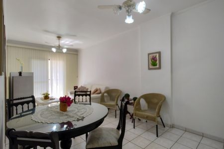 Apartamento para alugar com 71m², 2 quartos e 1 vagaSala