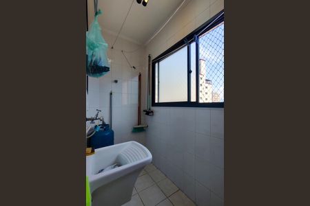 Apartamento para alugar com 71m², 2 quartos e 1 vagaÁrea de Serviço