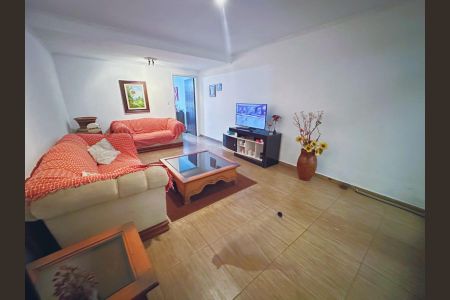 Casa à venda com 149m², 3 quartos e 1 vagaSala