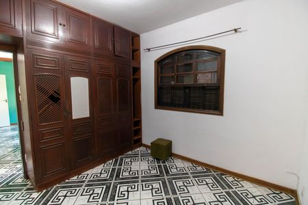 Casa à venda com 300m², 5 quartos e 3 vagas Casa à venda com 300m², 5 quartos e 3 vagasSuíte 2