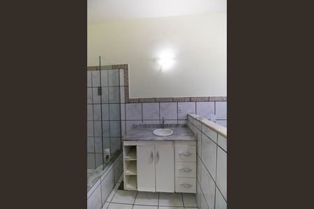 Casa à venda com 300m², 5 quartos e 3 vagas Casa à venda com 300m², 5 quartos e 3 vagasBanheiro da Suíte 1