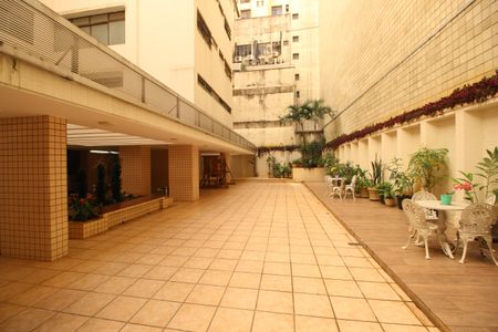 Apartamento à venda com 220m², 4 quartos e sem vagaÁrea comum