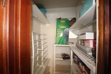 Apartamento à venda com 220m², 4 quartos e sem vagaQuarto 2