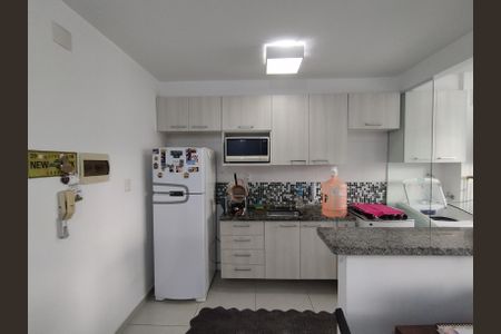 Apartamento à venda com 38m², 1 quarto e 1 vaga Apartamento à venda com 38m², 1 quarto e 1 vagaCozinha - Armários