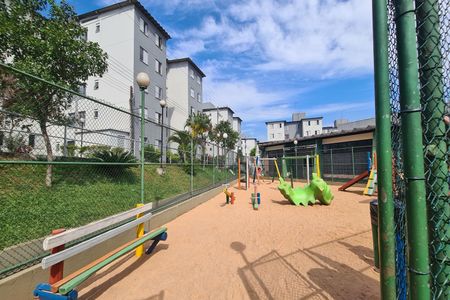 Apartamento para alugar com 54m², 2 quartos e 1 vaga Apartamento para alugar com 54m², 2 quartos e 1 vagaÁrea comum - Playground