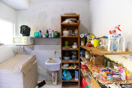 Casa à venda com 180m², 3 quartos e 1 vaga Casa à venda com 180m², 3 quartos e 1 vagaÁrea de Serviço