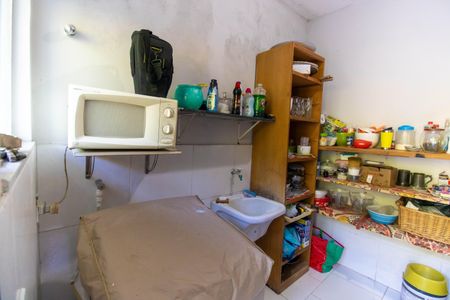 Casa à venda com 180m², 3 quartos e 1 vaga Casa à venda com 180m², 3 quartos e 1 vagaÁrea de Serviço