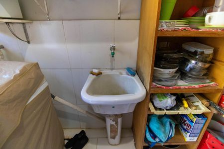 Casa à venda com 180m², 3 quartos e 1 vaga Casa à venda com 180m², 3 quartos e 1 vagaÁrea de Serviço