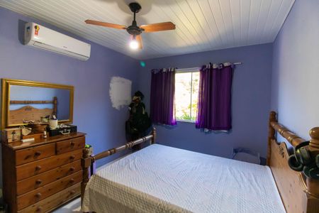 Casa à venda com 180m², 3 quartos e 1 vaga Casa à venda com 180m², 3 quartos e 1 vagaSuíte