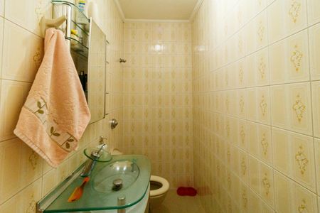 Casa à venda com 101m², 3 quartos e 1 vagaBanheiro