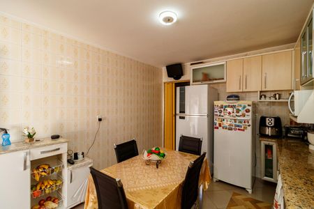 Casa à venda com 101m², 3 quartos e 1 vagaCozinha