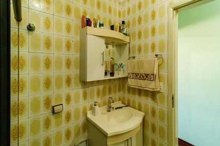 Casa à venda com 101m², 3 quartos e 1 vagaBanheiro 2