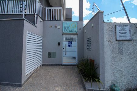 Apartamento para alugar com 31m², 2 quartos e sem vaga Apartamento para alugar com 31m², 2 quartos e sem vagaFachada