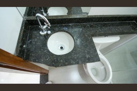 Apartamento para alugar com 31m², 2 quartos e sem vaga Apartamento para alugar com 31m², 2 quartos e sem vagaBanheiro